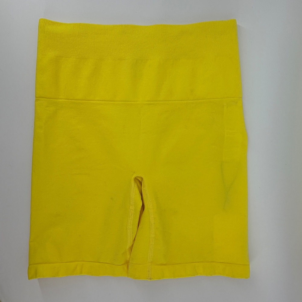 Yitty Major Label High Waisted Short XL/XXL Biker Seamless Yellow